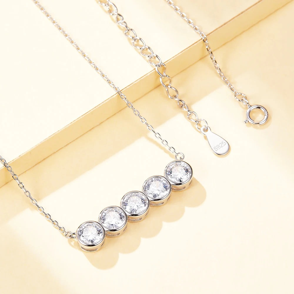 Hela Necklace