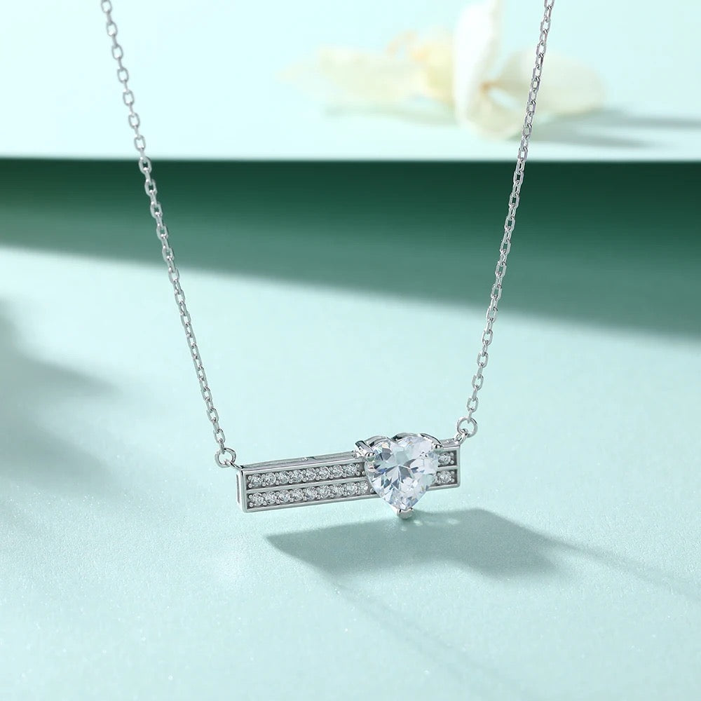 Amore Necklace