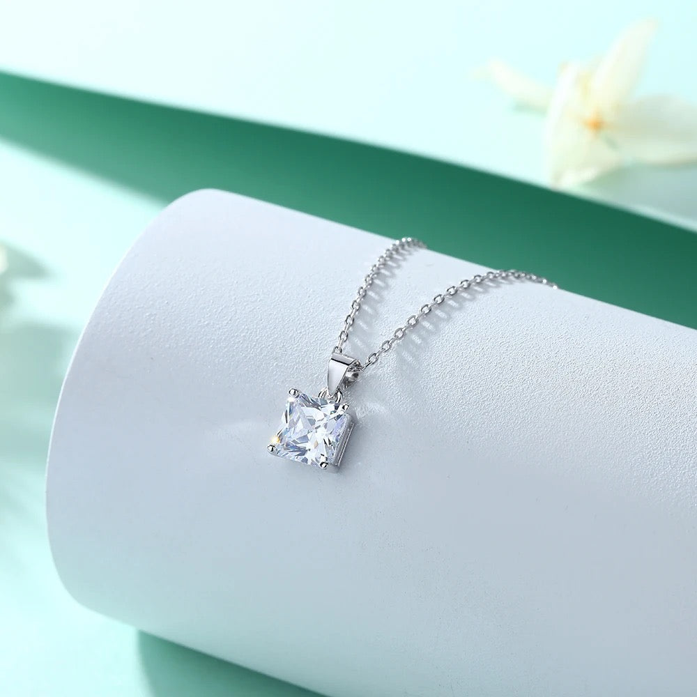 Cerys Necklace